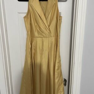Jones Wear Gold Sleeveless Dress